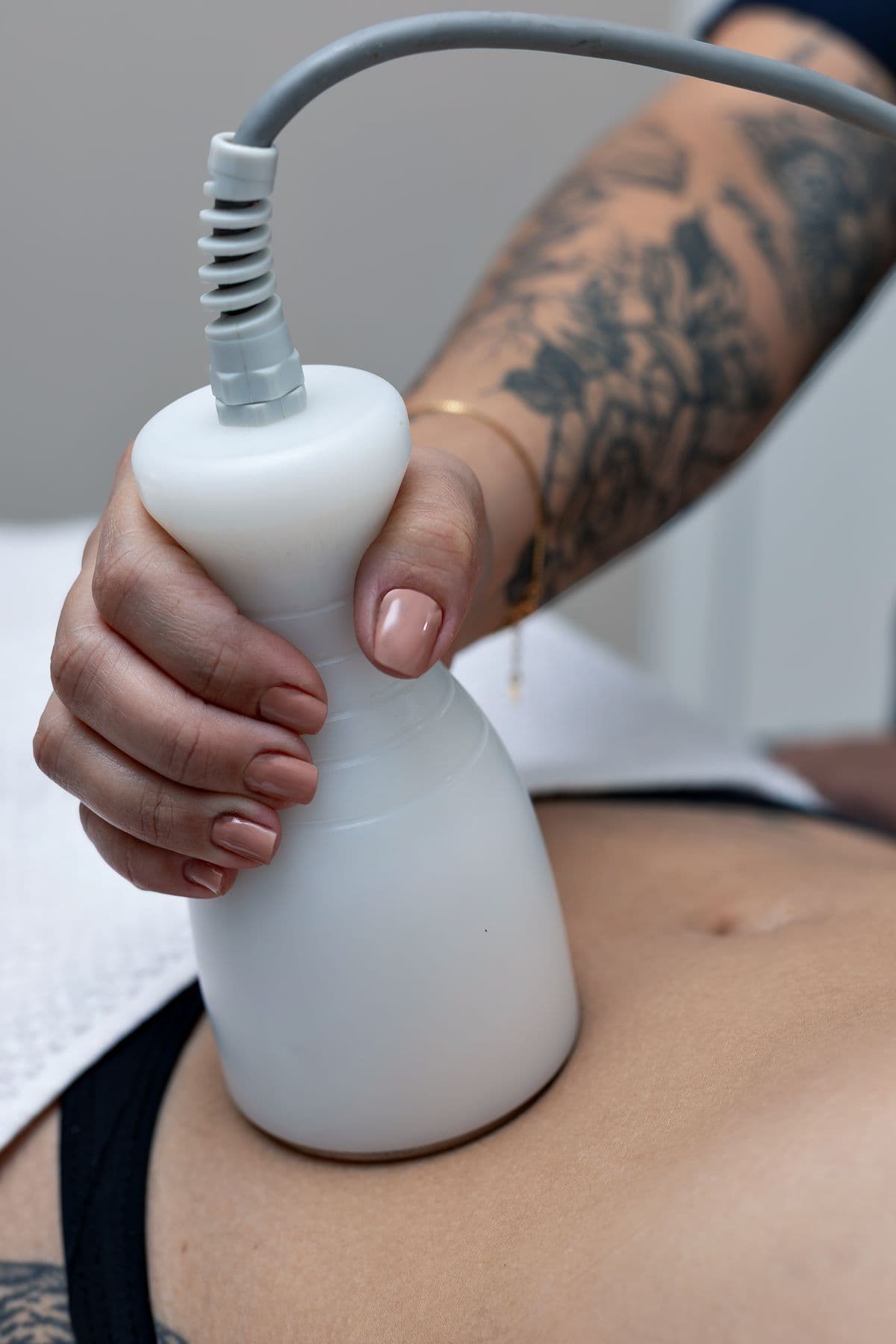 A relaxing non-surgical body treatment